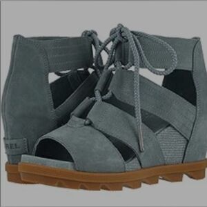 Sorel II Lace "Joanie" Wedge in original box